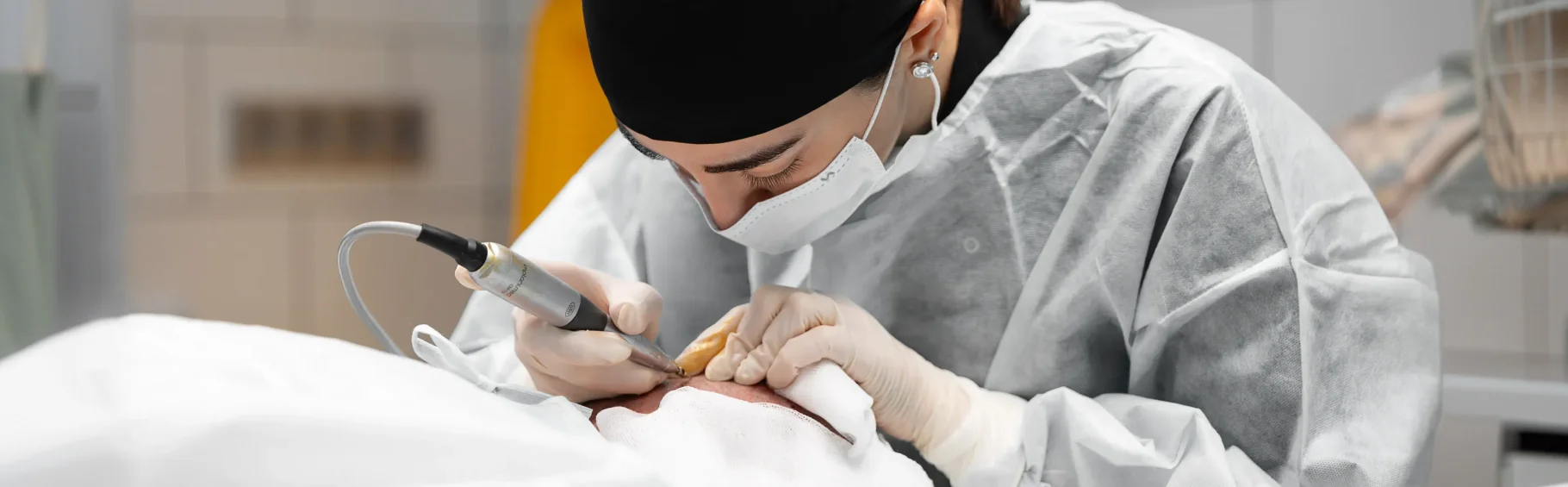 FUE пересадка волос — что это?